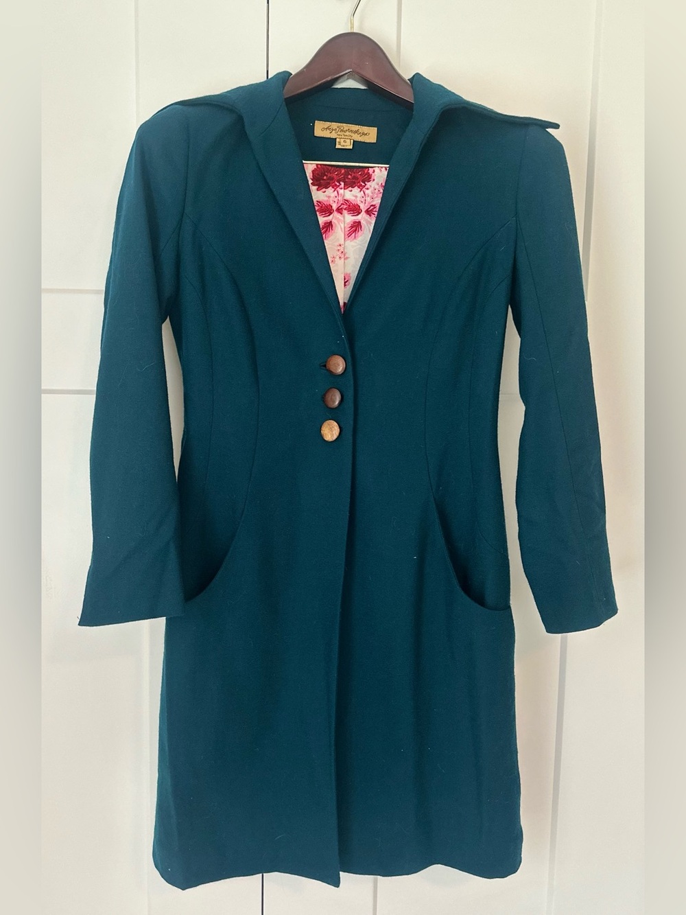 Anya Ponorovskaya New York Women's Teal 100% Wool Coat with Three-Button Front